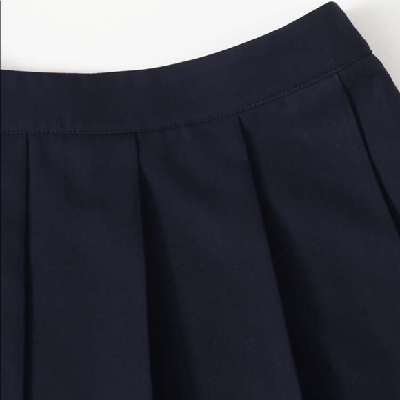 Pleated skirt - Picture 2 of 5